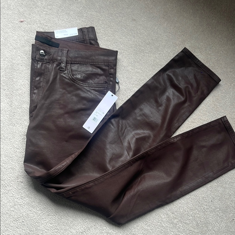 The Charlie High Rise Skinny Ankle Brown  coated shiny